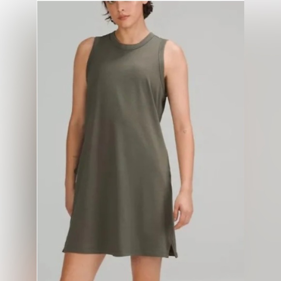 lululemon athletica Dresses & Skirts - lululemon athletica Midi sz 8 army green classic fit cotton blend Shirt Dress